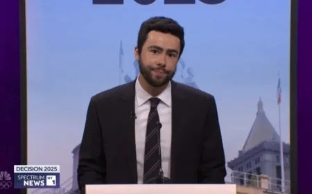 ‘SNL Stages NYC Mayoral Debate Skit with Teller, Youssef, Gillis’