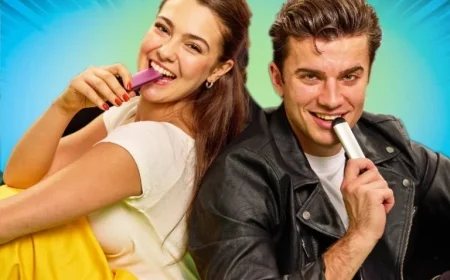 Scott Silagy, Lara Strong Star in ‘Vape! The Grease Parody’ Musical