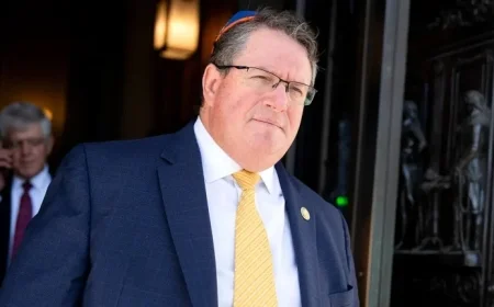 Florida Republican Pledges to Prevent Welfare Benefits for Noncitizens: Advocates for Benefits Only for Residents