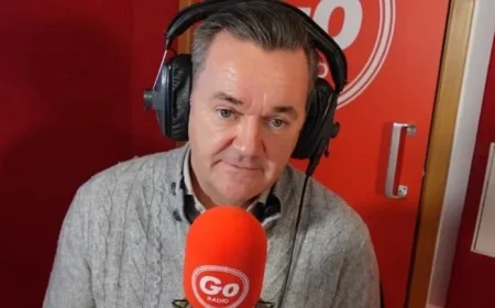 Andy Walker and Barry Ferguson Clash Over Celtic Striker Choice for Crucial Rangers Match