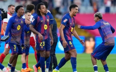 Barcelona vs Elche: Projected Lineups for LaLiga Matchday 11