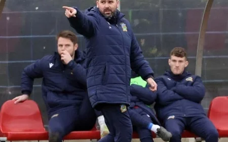 Jim Magilton and David Healy Renew Longstanding Rivalry in Latest Battle Between Former Teammates