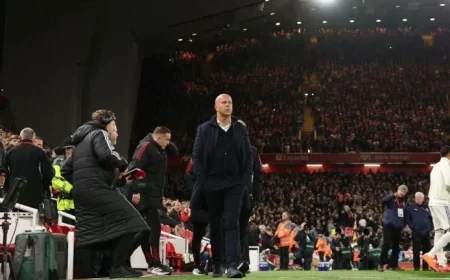 Anfield Roars as Slot Leads Liverpool’s Resurgence