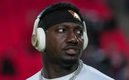Dan Quinn Effortlessly Dismisses Deebo Samuel Trade Speculation