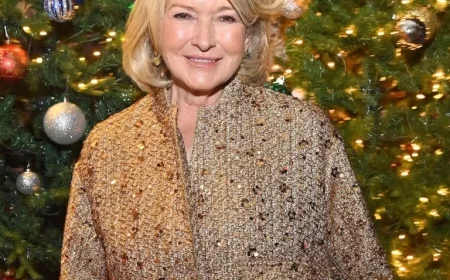 Martha Stewart Shares Tips to Simplify Holiday Gatherings