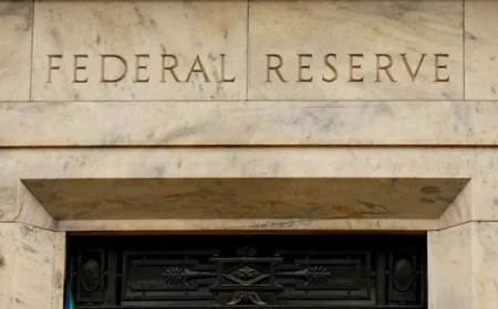 Banks Utilize Fed Repo Facility in Record Numbers Amid Month-End Pressures