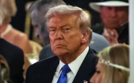 Donald Trump Demands Republicans Rally in All-Caps Power Grab Rant