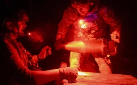 Russian Forces Advance in Ukrainian City Pokrovsk Amid Ongoing Battles