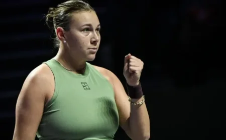 Live WTA Finals Showdown: Amanda Anisimova vs Madison Keys in Tennis Action