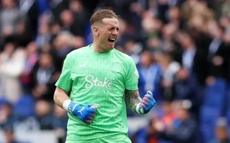 Everton Update This Wednesday: Armstrong Commended, Ndiaye Speculation, Rog in Discussions with Pickford