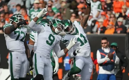 Jets-Cowboys Discussing Blockbuster Trade for Star Edge Rusher