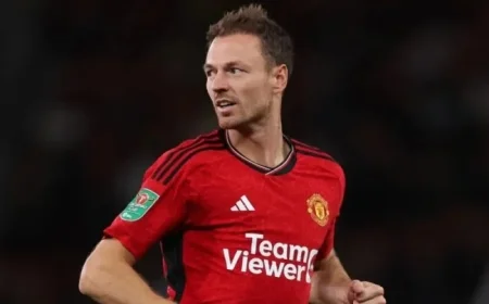 Man Utd Star Jonny Evans Highlights Two Teammates Who Stand Out Above the Rest
