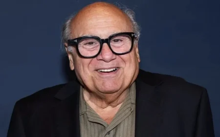 Danny DeVito’s $47M Christmas Classic Streams Again