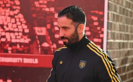 Jonny Evans Reveals Why Ruben Amorim Prefers Aggressive Middle Centre-Back Strategy