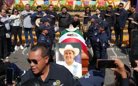 Uruapan Mayor Carlos Manzo Killed at Day of the Dead Event; No Security Changes