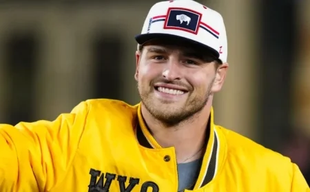 Dallas Cowboys Pursue Top Linebacker Ahead of NFL Trade Deadline