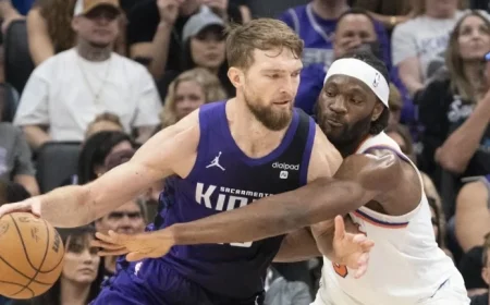 Kings Eye Top NBA Free Agent to Boost Center Depth