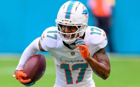 Steelers Meet Dolphins’ Price in Jaylen Waddle Trade Agreement