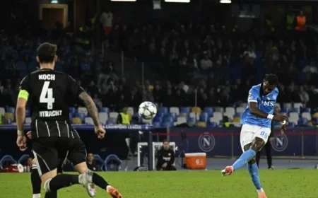 Champions League Live: Napoli vs Eintracht Kick-Off at 18:45