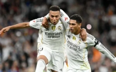 Trevor Story Commits to Red Sox, Skips Free Agency