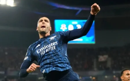 Arsenal Triumphs 3-0 Over Slavia Prague: Mikel Merino Shines with Two Goals as Max Dowman Makes History in Champions League