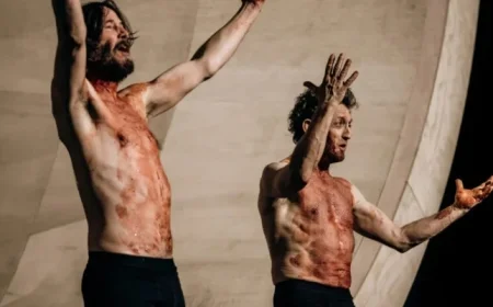 Broadway Stars: Keanu Reeves, Alex Winter, Jonathan Groff Stun in Halloween Costumes