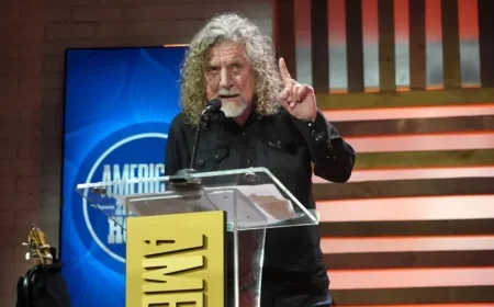 Robert Plant and Saving Grace Kick Off North American Tour Featuring Led Zeppelin Classics