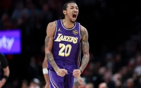 Smith Shines as Lakers’ Unlikely Hero