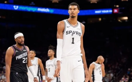 Deandre Ayton Compares Victor Wembanyama to Iconic Movie Character Before Spurs Clash