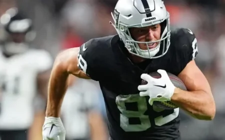 Brock Bowers Dominates Raiders with Impressive Stats