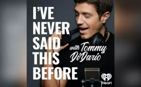 Jonathan Bennett Discusses Mean Girls and Finding Mr. Christmas on Y100 with Elvis Duran