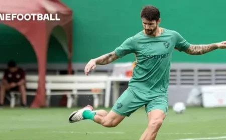 Everaldo Set to Replace John Kennedy as Starter Against Mirassol