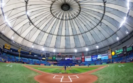 Red Sox Rival Declines Option, Releases Pitcher to Free Agency