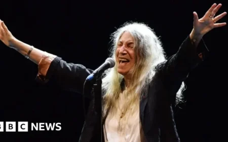 Patti Smith’s Impact on Artists: Inspiring Taylor Swift and More