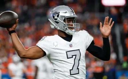 Raiders QB Geno Smith Sustains Quad Contusion During Thursday Night Defeat to Broncos