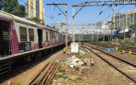 Mumbai CSMT Railway Strike Leads to Two Passenger Deaths