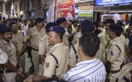 Mumbai Train Accident: Two Killed, Three Injured