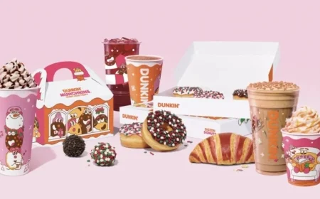 Dunkin’ Introduces Holiday Treats: Cookie Butter Latte, Berry Sangria, Bacon Jam