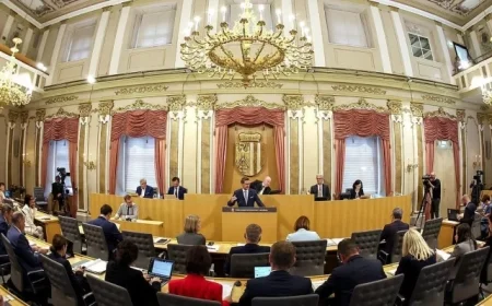 Increased Politician Salaries in Upper Austria Starting July