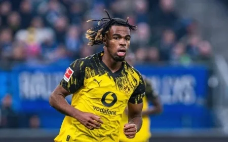 Live Updates: Chukwuemeka Shines Despite Flaws in BVB vs HSV Match