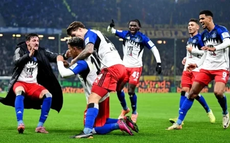 Bundesliga Thriller: HSV Secures Last-Second Point Against Dortmund