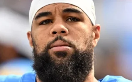 Keenan Allen Stuns with Impressive Long Catch