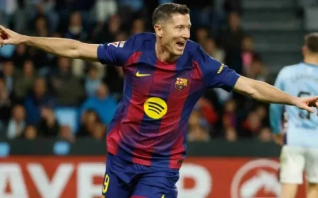Lewandowski Sparks Intense Debate in Barcelona’s Forward Line