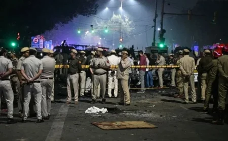 Tragic Explosion Near New Delhi’s Red Fort Claims Eight Lives