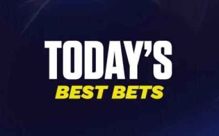 Debate Sparks Over Allowing Poppies in Canadian Courtrooms