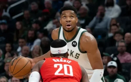 Bucks vs Mavericks Tonight: TV Channel, Time, and Odds Explained