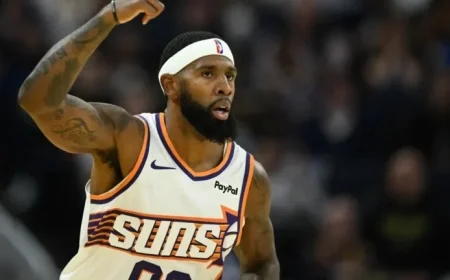 Phoenix Suns vs. Pelicans: Live Updates and Health Concerns