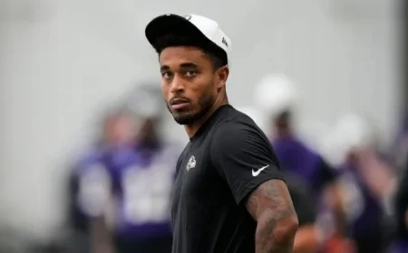 Alexander Misses Eagles Debut Against Green Bay