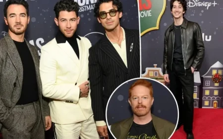 Jonas Brothers Shine at ‘A Very Jonas Christmas’ NY Premiere