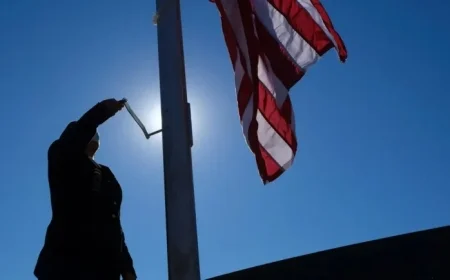 Veterans Day 2023: What’s Open, What’s Closed, and Available Discounts